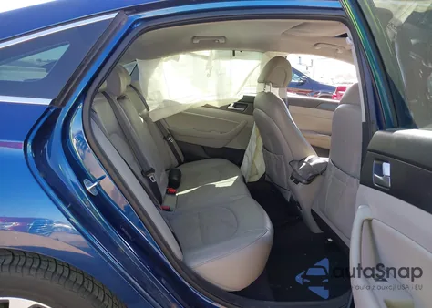 2016 Hyundai Sonata Sport z USA, uszkodzony, nr VIN 5NPE34AF9GH341207